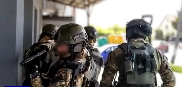 Cela plus! Udział w gangu i kradzieże z włamaniem – 5 osób aresztowanych