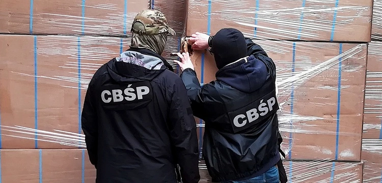 CBŚP i SG rozbiły międzynarodową grupę przestępczą. Straty SP to 190 mln zł