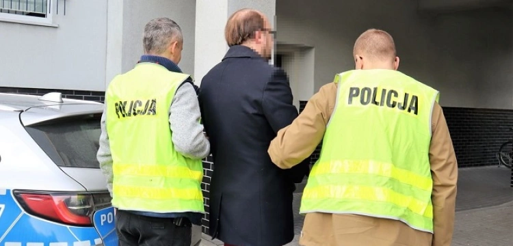 Cela plus Wyłudzili 14 mln zł. Zatrzymano 6 osób