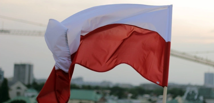 Czas na zmiany w konstytucji? Oto, co odpowiedzieli Polacy