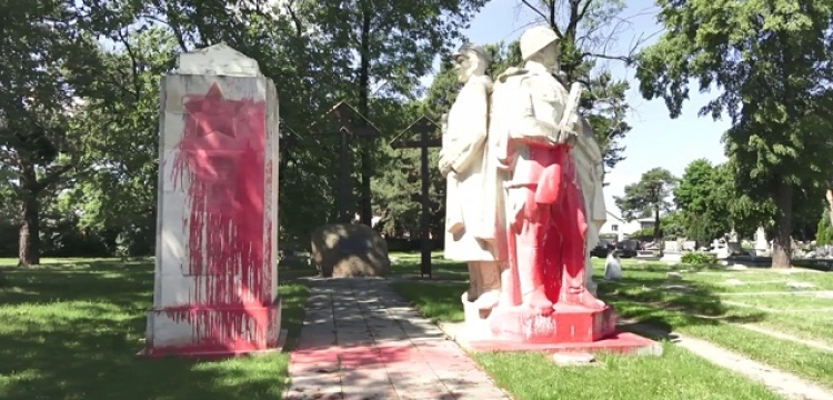 Skandal! Prokuratura staje w obronie sowieckich obiektów propagandowych?