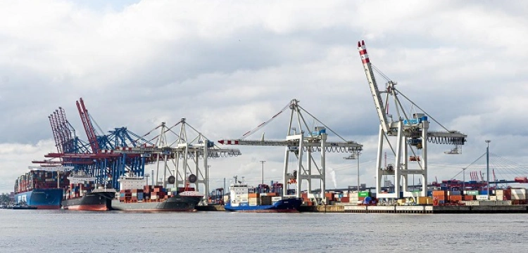 Niemcy próbują blokować budowę portu kontenerowego w Świnoujściu