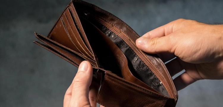 Raport CRIF, FK i FRRF: Ustawa antylichwiarska wypchnie ok. 3 mln osób do szarej strefy kredytów