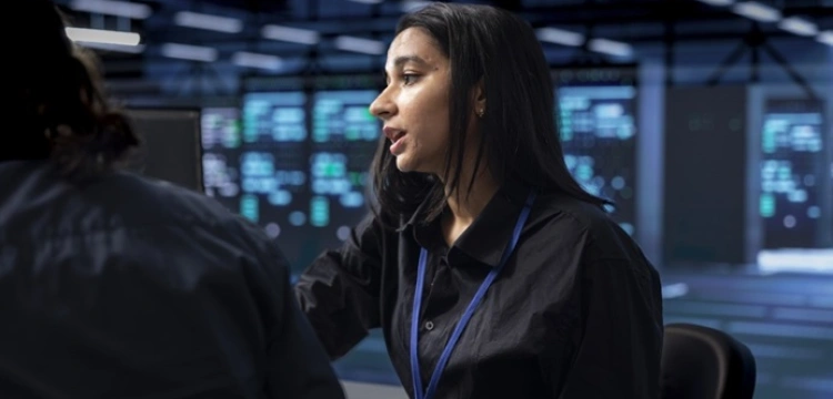 Chcesz pracować w służbach i zajmować się analizą spraw karnych? Wybierz studia licencjackie z kryminalistyki! [Materiał promocyjny]