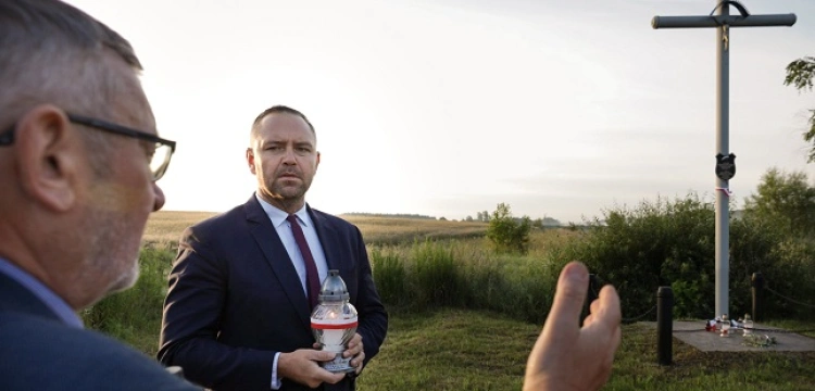 Prezes IPN na Wołyniu: Ta pamięć woła o chrześcijański pochówek dla pomordowanych Polaków