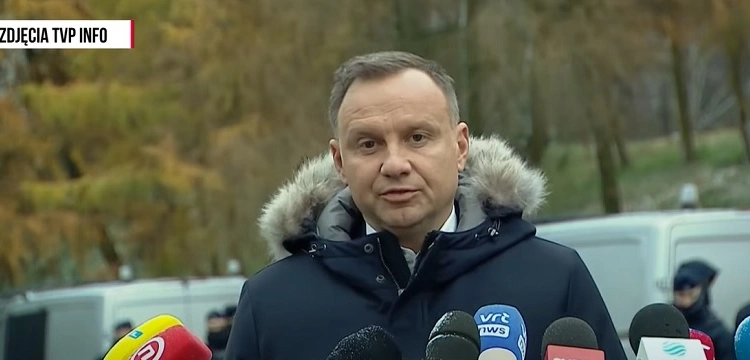 Prezydent Duda w Przewodowie: Dla Ukrainy to trudna sytuacja i stres i bardzo trudny moment dla rodzin Polaków