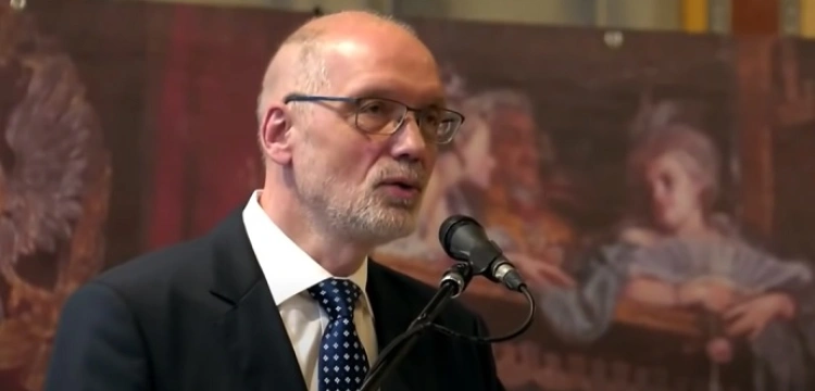 Prof. Nowak ostro: „to przejaw bezdennej głupoty” idiotów takich ja Braun czy Kowin-Mikke [Wideo]