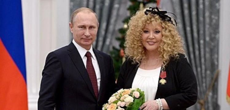 Pugaczowa do Putina: wpiszcie mnie na listę agentów