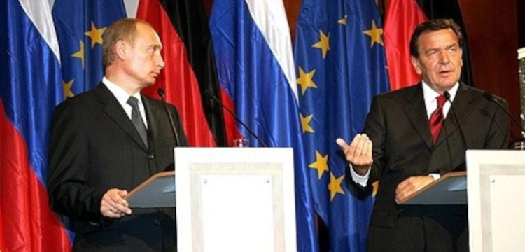 Rosyjskie media o Schroederze: wybawiciel Europy