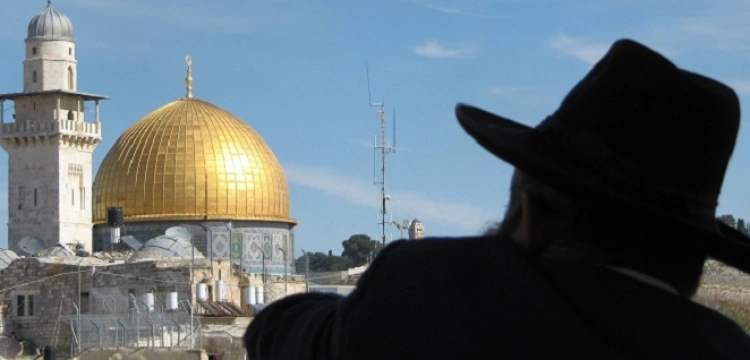 Rabin z Jerozolimy stanie przed sądem za zgwałcenie siedmiu kobiet. „Oczyszczał je z grzechów” – utrzymuje