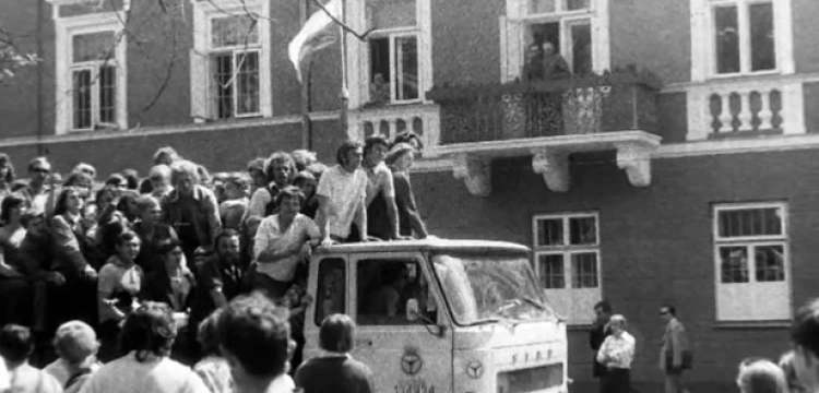 Polska droga do Solidarności! Czerwiec 1976 - Radom, Ursus ,Płock