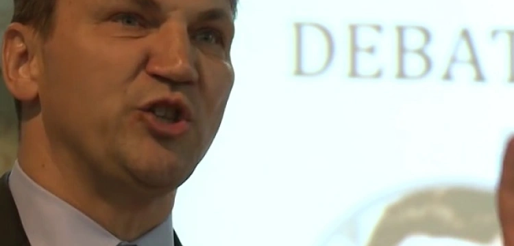 Ekipa TVP nie wpuszczona na spotkanie autorskie Sikorskiego. Ma coś do ukrycia?