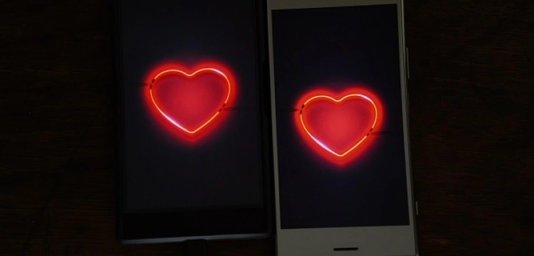 Kosztowna „wirtualna miłość” 48-latka z Pułtuska. „Żołnierka z Syrii” wyłudziła od niego...