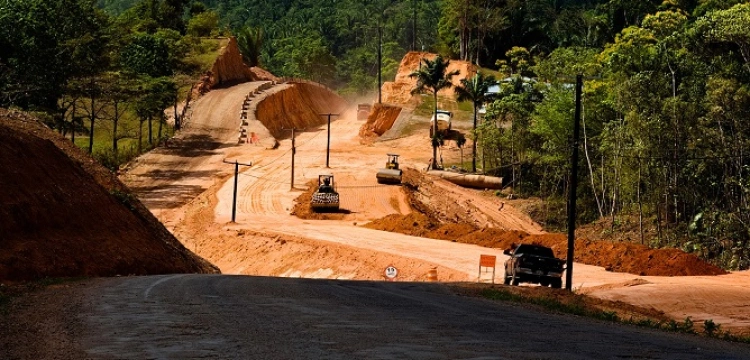 Te dane robią wrażenie! W fazie projektowania bądź budowy znajduje się obecnie 1 245 km dróg