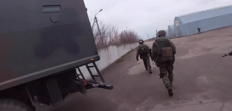 Fatalne morale w rosyjskim wojsku. Miał wrócić na front, wybrał samobójstwo