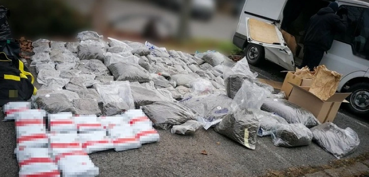 Cela plus! Rozbito potężny międzynarodowy gang narkotykowy