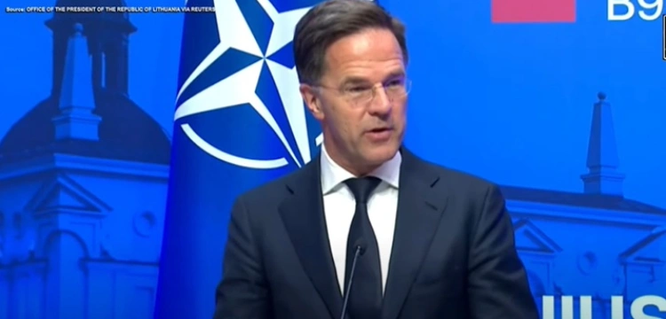 Rutte na szczycie Bukaresztańskiej Dziewiątki: droga Ukrainy do NATO jest nieodwracalna