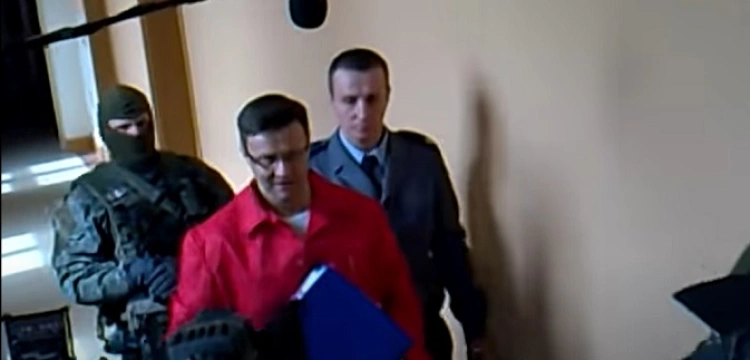 Kasta basta. Zabójca „Pershinga” na wolności