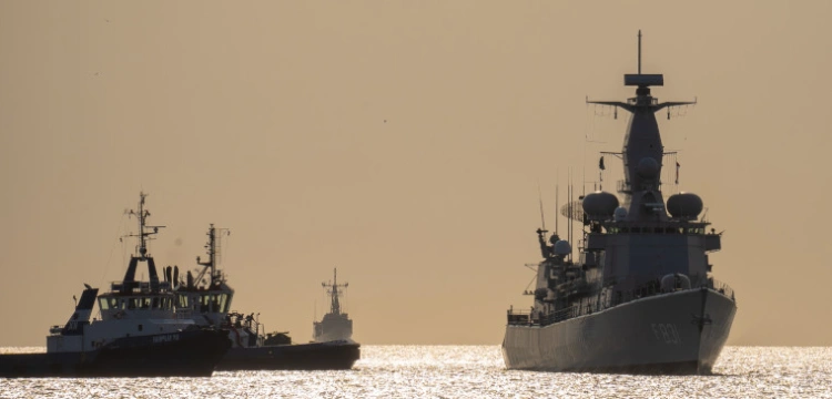 Pięć okrętów wojennych NATO weszło do portu w Gdyni