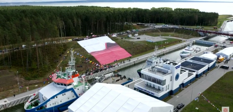 Wielki dzień dla Polski! Kanał Żeglugowy przez Mierzeję Wiślaną już działa
