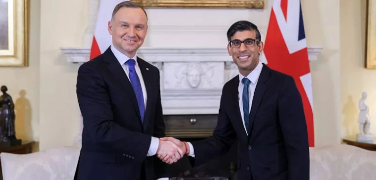 Prezydent w Londynie: Budujemy armię, która odstraszy każdego agresora