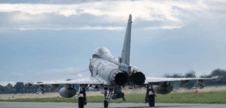 Rosyjski samolot przy polskiej granicy. W Malborku poderwano myśliwce NATO