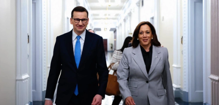 Premier po rozmowach z Kamalą Harris: W Polsce będzie więcej amerykańskiego wojska i biznesu