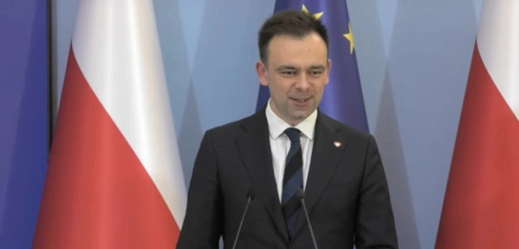 Tyle zostało z obietnic! Domański: W przyszłym roku nie podniesiemy kwoty wolnej do 60 tys.
