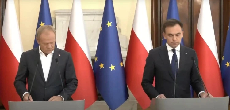 Tusk, rękoma Domańskiego, chce zagłodzić PiS