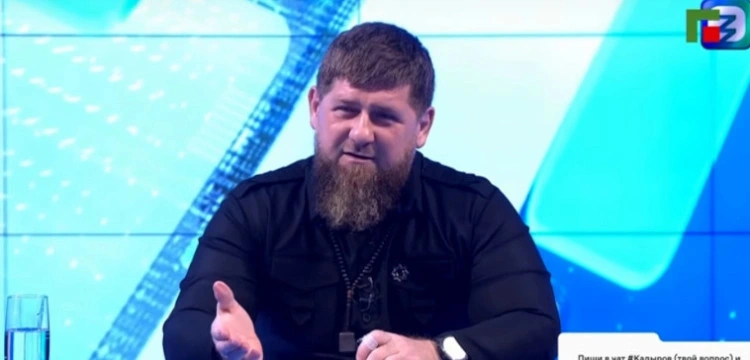 Rosyjskie absurdy. Kadyrow dostał medal za… zasługi w stomatologii