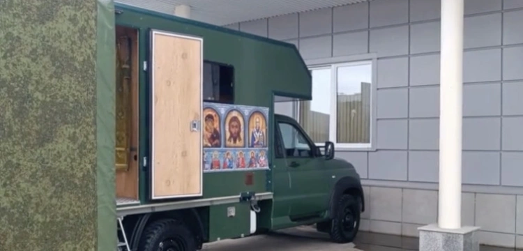 „Dżihad” w wydaniu moskiewskiej Cerkwii. Cyryl wysyła na front wojskowe świątynie polowe