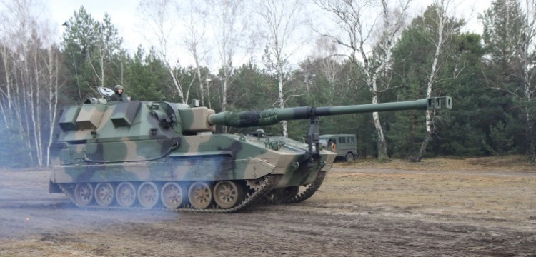 Materiał o polskich Krabach w CNN. Amerykanie chwalą polski sprzęt