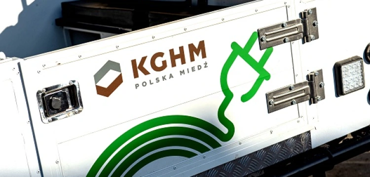 Brutalne ataki niemieckich „dziennikarzy” na KGHM po fejku posła PO