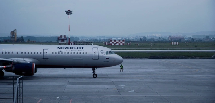Kreml wyprzedaje srebra rodowe? Rosja chce sprzedać część Aerofłotu, by łatać wojenną dziurę budżetową