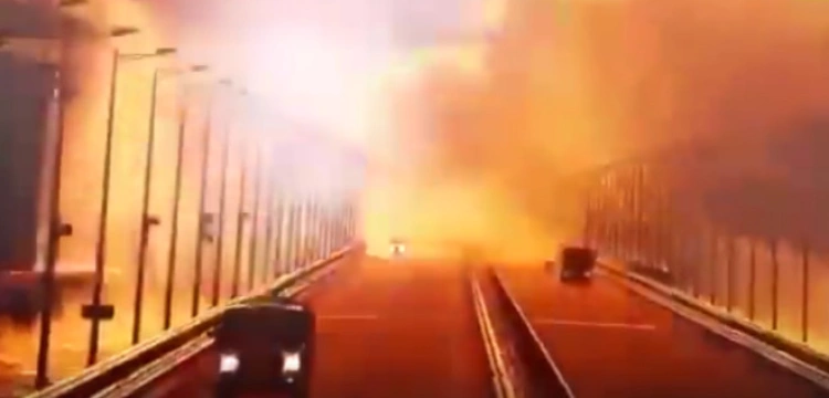 [WIDEO] Tak wyglądał moment wybuchu na Moście Krymskim
