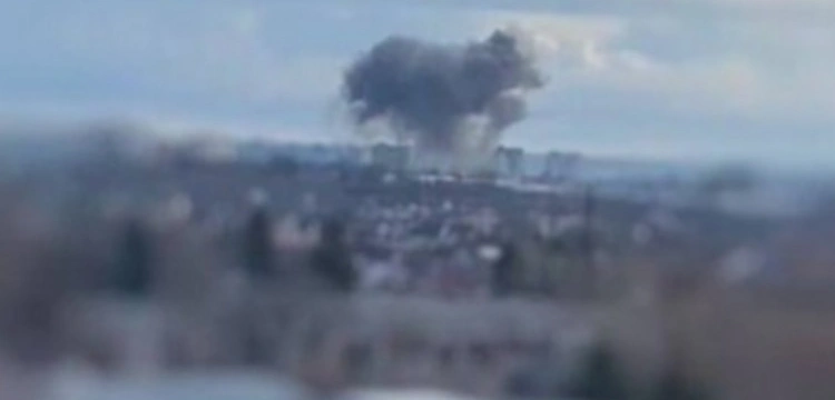 Poranne ataki rakietowe Rosji na ukraińskie miasta