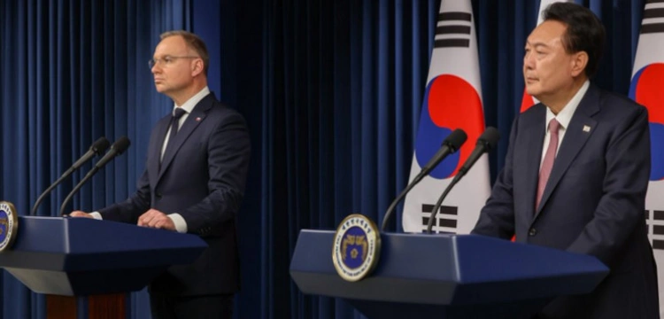 Korea Płd. Eksplozja nad pałacem prezydenckim podczas wizyty prezydenta Dudy