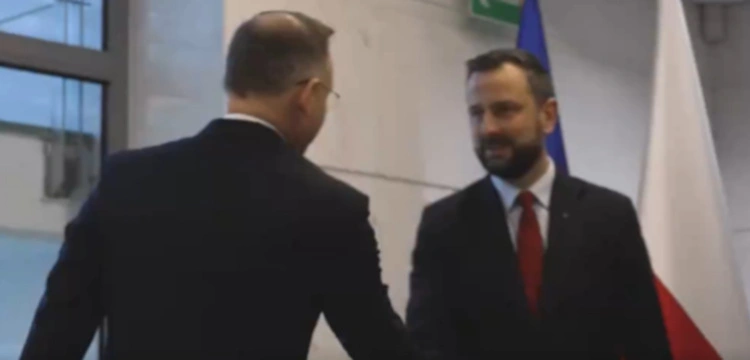 Prezydent Duda spotkał się z szefem MON