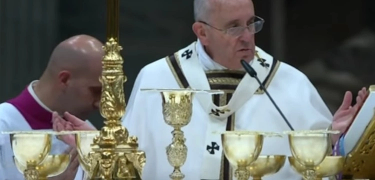Franciszek: Nie możemy wrócić do rytu trydenckiego