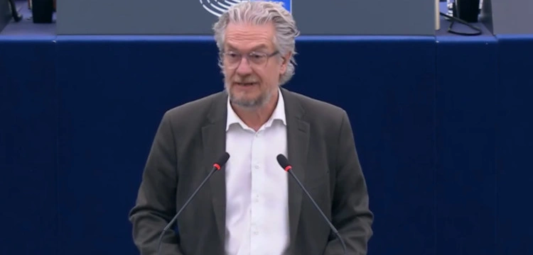 Duński europoseł: To niebezpieczna iluzja, że w stosunkach międzynarodowych obowiązują jakiekolwiek zasady