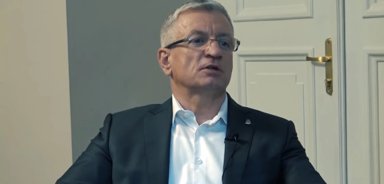 Poznań nie uczcił pamięci Powstańców dźwiękiem syren w Godzinie „W”.  Wybranowski: To prymitywna prowokacja prezydenta Jaśkowiaka