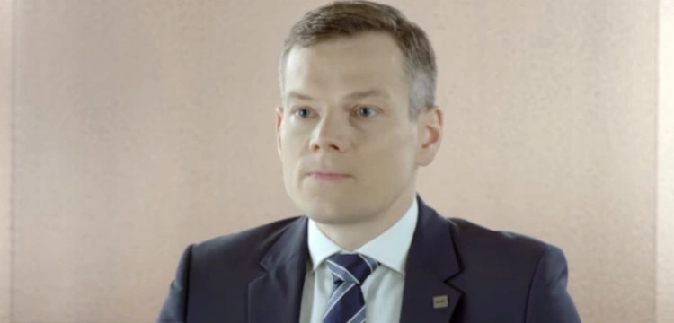 Premier powołał szefa KNF