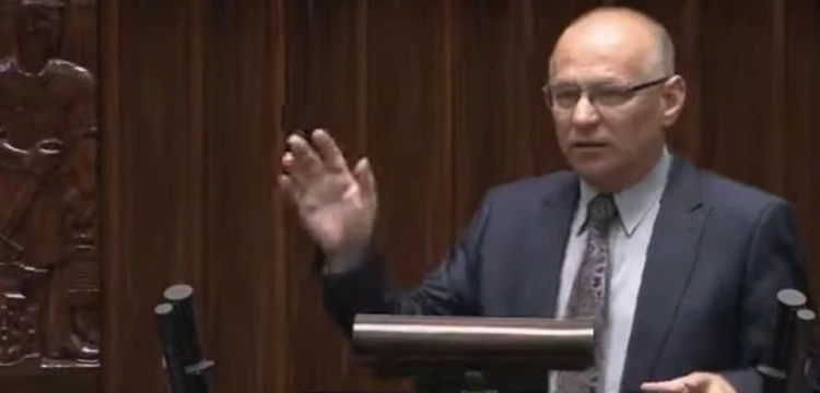 Poseł PO chce wpuszczać migrantów Łukaszenki