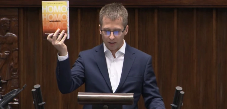 Publikujemy całość przerwanego przez Hołownię wystąpienia ws. projektu „Tak dla rodziny, nie dla gender”