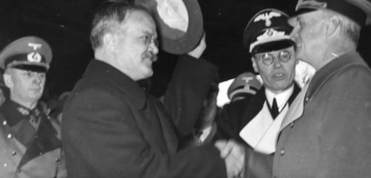 Oświadczenie MSZ: Ribbentrop-Mołotow był paktem dwóch najokrutniejszych reżimów totalitarnych XX w.