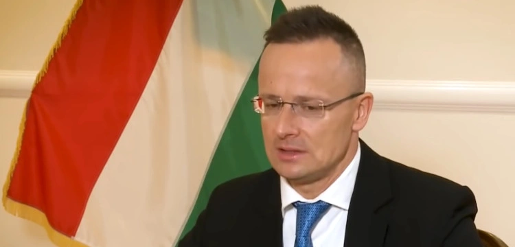 Szef MSZ Węgier: Nie dostarczamy broni Ukrainie, bo nie chcemy, by Rosjanie strzelali do Węgrów na Zakarpaciu