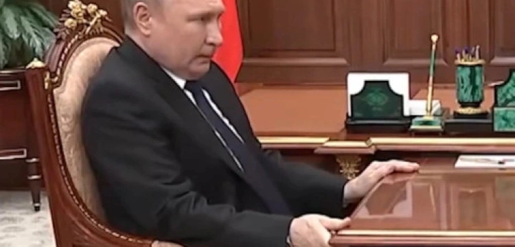 Czy Putin ma problemy z koordynacją ruchową?