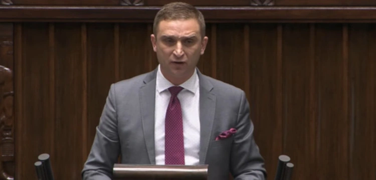 Bąkiewicz: Potrzebny rząd obrony polskiej niepodległości - PiS, Konfederacji i PSL. Premierem Marek Jurek lub prof. Grosse