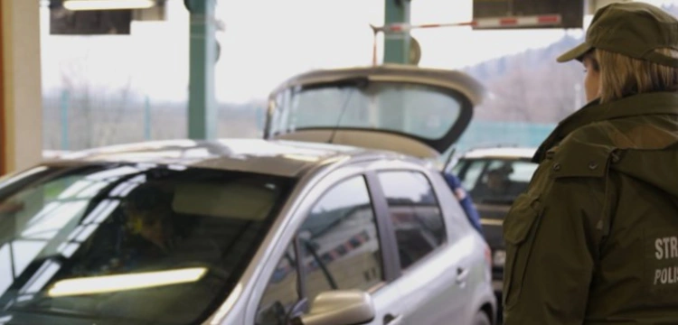 „Jedź do Polski - twój samochód już tam jest”. Niemiec „ukradł” swój samochód chcąc go sprzedać w Rosji. Miał pecha