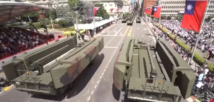 Coraz goręcej na Pacyfiku. Tajwan wystrzelił flary